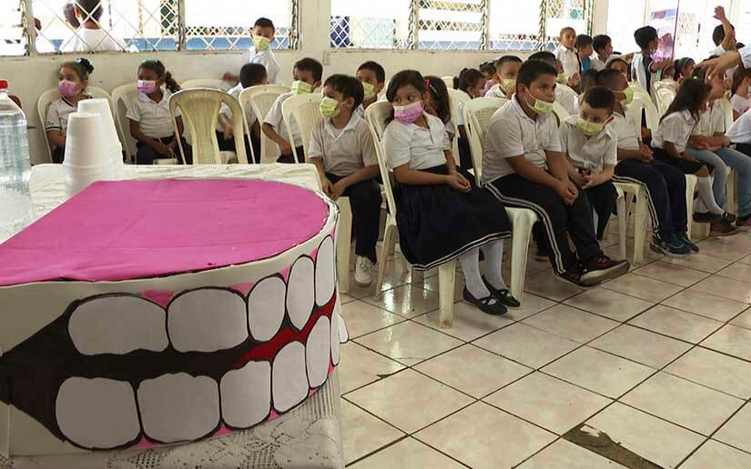 nil&ntilde;os